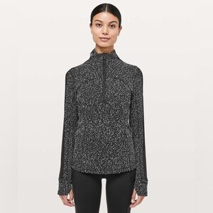 Lululemon Run Briskly 1/2 Zip Magnetized Jacquard Black White / Black | Size 4